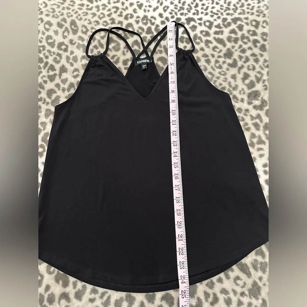 2018 Express Strappy Racerback Cami Tank Top in Black Size Small Women’s